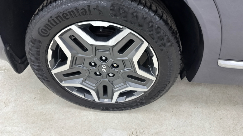 Hyundai SANTA FE 1.6 TGDi Plug-in Hybrid Ultimate 5dr 4WD Auto Estate